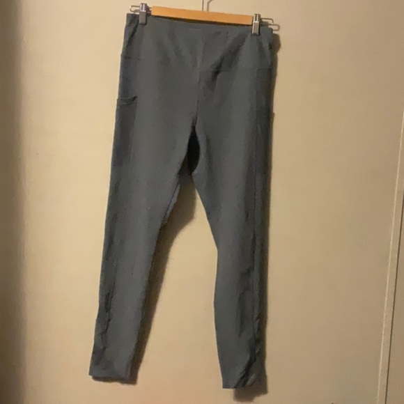 Mondetta Gray Joggers Sleek Tapered Design - Picture 1 of 8